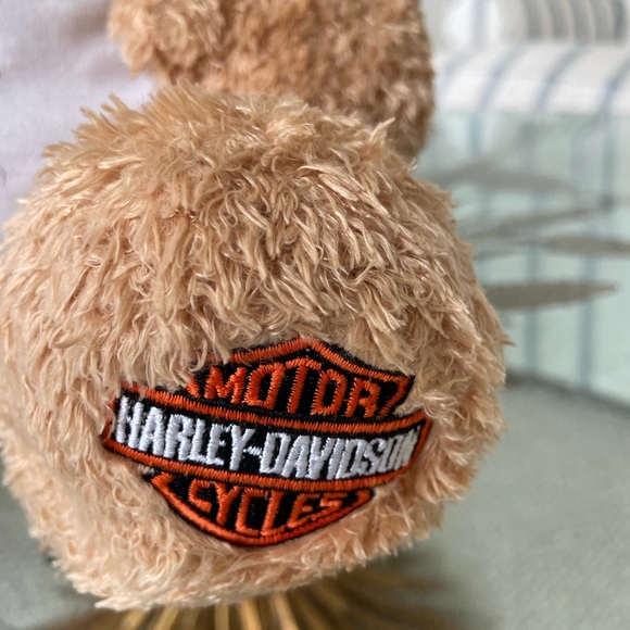 Harley Davidson Stuffed Animal - Teddy Bear with Hartley T-Shirt - Picture 3 of 9
